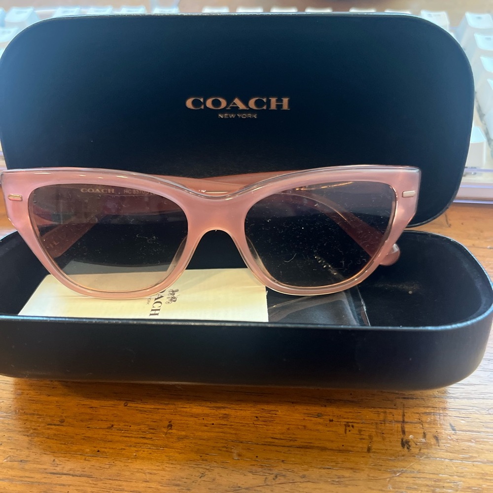 Beautiful sunglasses!